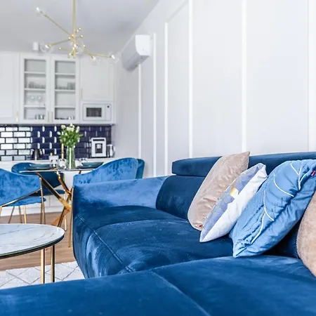 Apartment105 Westin House דירה קולובז'ג