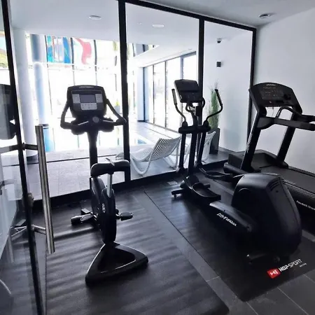 Apartment105 Westin House